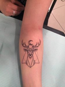 Tatuaż jelenia